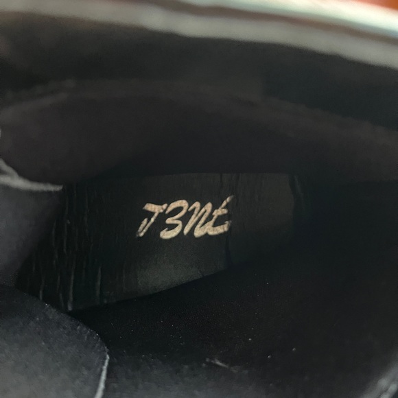 Fuel black patent (man-made) combat boots - NWOT - Picture 9 of 10